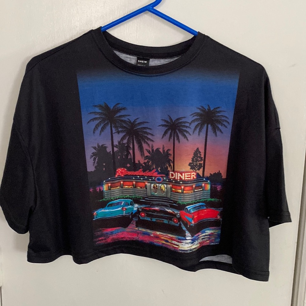 Shein women top size M never been worn